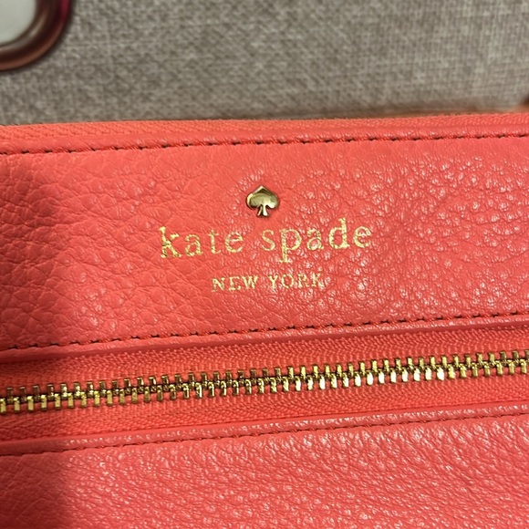 Pink Kate Spade wristlet - Picture 7 of 8